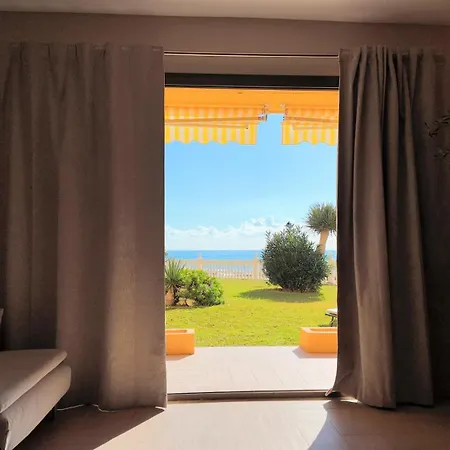 Luxury Renovated 2br - Oceanviews - Pool - Torremuelle Benalmadena